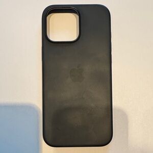 Apple Midnight Black Silicone Case
